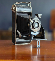 Antika Fotoğraf Makinesi Alımı | Eski Fotoğraf Makineleri Değerleme & Nakit Alım