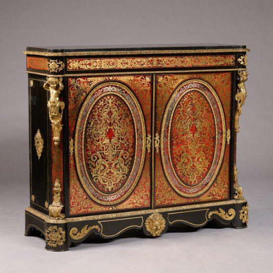 En değerli antikalarını natik olarak alıyoruz yerinde 